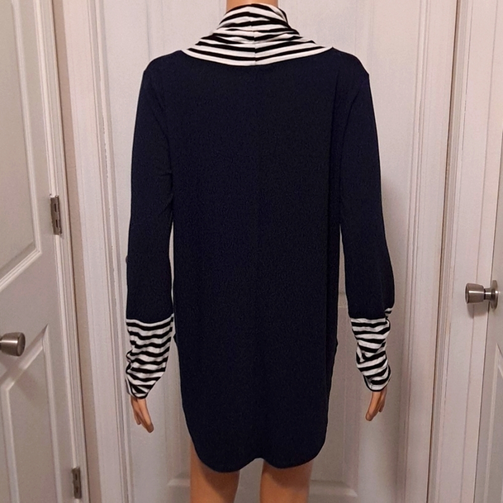 Cowl-Neck Navy Blue and White Lightweight Long sleeve Pullover by 42 Pops - Picture 5 of 7